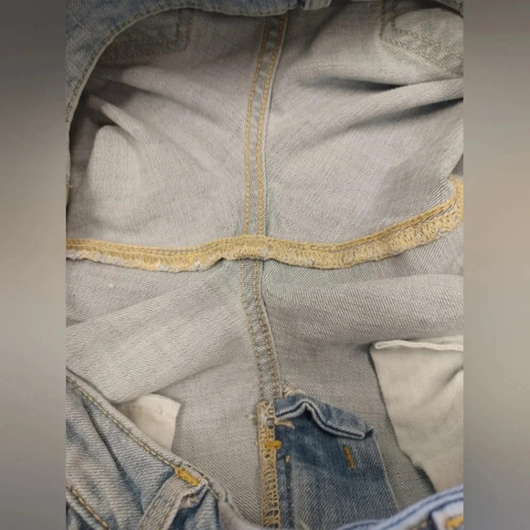 We The Free Light  Wash Denim Flare Mid Rise Jeans Size 28 - Picture 11 of 11